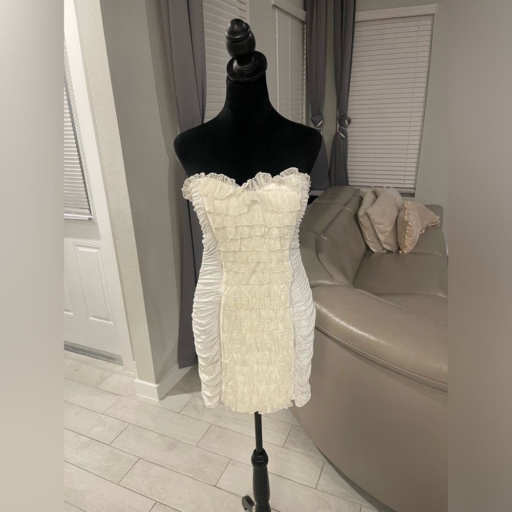 Y2K BEBE strapless Lace mini dress size L